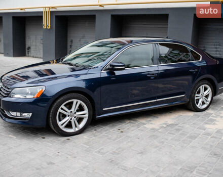 Синій Фольксваген Пассат, об'ємом двигуна 1.97 л та пробігом 253 тис. км за 11300 $, фото 1 на Automoto.ua