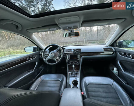 Синий Фольксваген Пассат, объемом двигателя 1.8 л и пробегом 221 тыс. км за 11200 $, фото 12 на Automoto.ua