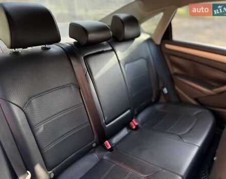 Синій Фольксваген Пассат, об'ємом двигуна 1.8 л та пробігом 222 тис. км за 10999 $, фото 15 на Automoto.ua