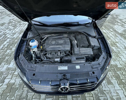 Синий Фольксваген Пассат, объемом двигателя 1.8 л и пробегом 221 тыс. км за 11200 $, фото 16 на Automoto.ua