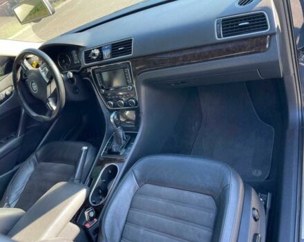 Синий Фольксваген Пассат, объемом двигателя 2 л и пробегом 256 тыс. км за 11700 $, фото 6 на Automoto.ua