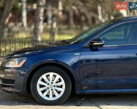 Синій Фольксваген Пассат, об'ємом двигуна 1.8 л та пробігом 222 тис. км за 10999 $, фото 3 на Automoto.ua