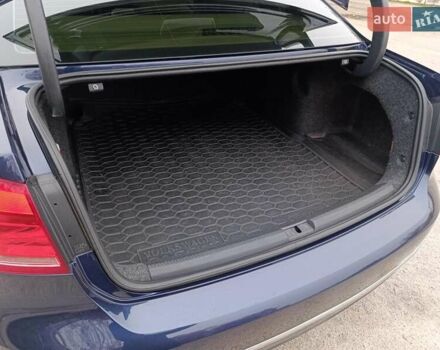 Синій Фольксваген Пассат, об'ємом двигуна 1.8 л та пробігом 160 тис. км за 12300 $, фото 7 на Automoto.ua