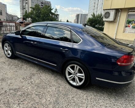 Синій Фольксваген Пассат, об'ємом двигуна 2 л та пробігом 192 тис. км за 12000 $, фото 3 на Automoto.ua