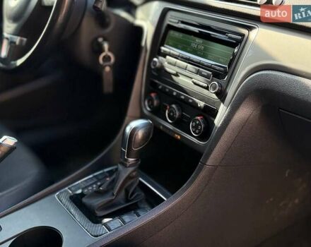 Синій Фольксваген Пассат, об'ємом двигуна 1.8 л та пробігом 222 тис. км за 10999 $, фото 20 на Automoto.ua