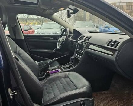 Синий Фольксваген Пассат, объемом двигателя 1.97 л и пробегом 188 тыс. км за 12000 $, фото 10 на Automoto.ua