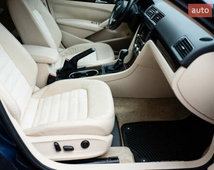 Синій Фольксваген Пассат, об'ємом двигуна 1.97 л та пробігом 253 тис. км за 11300 $, фото 25 на Automoto.ua