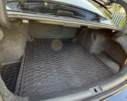 Синий Фольксваген Пассат, объемом двигателя 2 л и пробегом 223 тыс. км за 11500 $, фото 18 на Automoto.ua