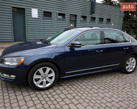 Синій Фольксваген Пассат, об'ємом двигуна 2 л та пробігом 207 тис. км за 11900 $, фото 1 на Automoto.ua