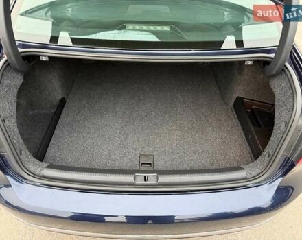 Синій Фольксваген Пассат, об'ємом двигуна 2 л та пробігом 172 тис. км за 12900 $, фото 13 на Automoto.ua