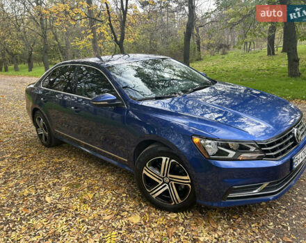 Синий Фольксваген Пассат, объемом двигателя 1.8 л и пробегом 112 тыс. км за 12400 $, фото 8 на Automoto.ua