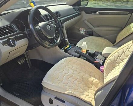 Синій Фольксваген Пассат, об'ємом двигуна 3.6 л та пробігом 155 тис. км за 16000 $, фото 8 на Automoto.ua