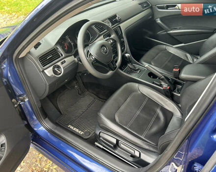 Синий Фольксваген Пассат, объемом двигателя 1.8 л и пробегом 112 тыс. км за 12400 $, фото 12 на Automoto.ua