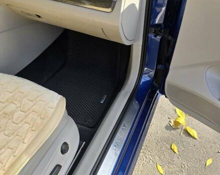 Синій Фольксваген Пассат, об'ємом двигуна 3.6 л та пробігом 155 тис. км за 16000 $, фото 21 на Automoto.ua