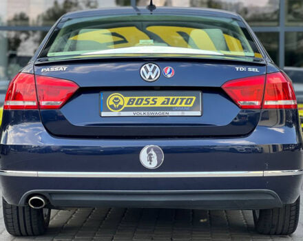 Синій Фольксваген Пассат, об'ємом двигуна 2 л та пробігом 138 тис. км за 12500 $, фото 4 на Automoto.ua