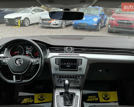 Синий Фольксваген Пассат, объемом двигателя 1.8 л и пробегом 149 тыс. км за 14500 $, фото 10 на Automoto.ua