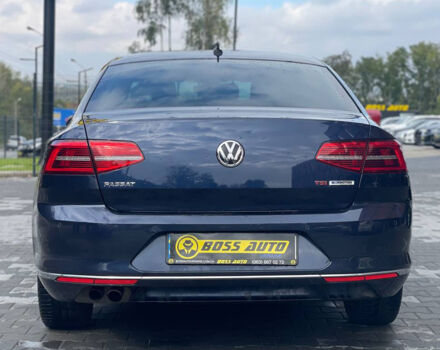 Синий Фольксваген Пассат, объемом двигателя 1.8 л и пробегом 237 тыс. км за 15600 $, фото 4 на Automoto.ua