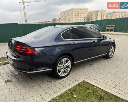 Синий Фольксваген Пассат, объемом двигателя 1.8 л и пробегом 270 тыс. км за 15900 $, фото 5 на Automoto.ua