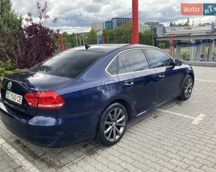 Синий Фольксваген Пассат, объемом двигателя 1.97 л и пробегом 235 тыс. км за 13300 $, фото 4 на Automoto.ua
