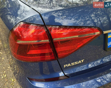 Синий Фольксваген Пассат, объемом двигателя 1.8 л и пробегом 112 тыс. км за 12400 $, фото 16 на Automoto.ua