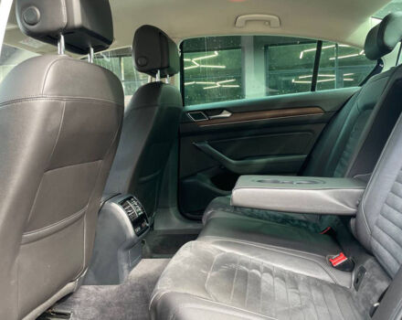 Синий Фольксваген Пассат, объемом двигателя 1.8 л и пробегом 237 тыс. км за 15600 $, фото 13 на Automoto.ua