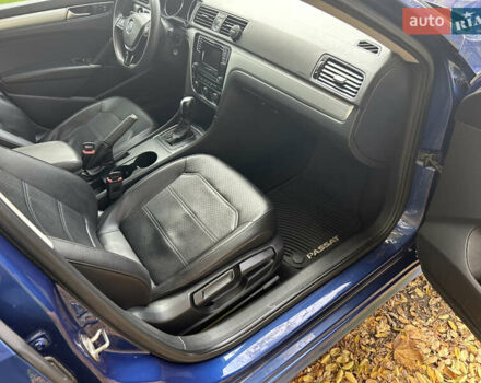 Синий Фольксваген Пассат, объемом двигателя 1.8 л и пробегом 112 тыс. км за 12400 $, фото 13 на Automoto.ua