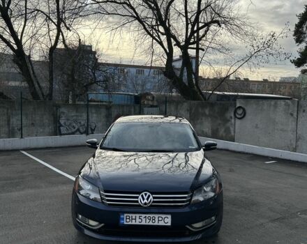Синий Фольксваген Пассат, объемом двигателя 1.8 л и пробегом 238 тыс. км за 8000 $, фото 1 на Automoto.ua