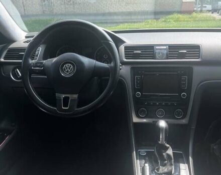 Синій Фольксваген Пассат, об'ємом двигуна 1.8 л та пробігом 118 тис. км за 14000 $, фото 6 на Automoto.ua