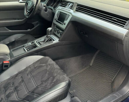 Синий Фольксваген Пассат, объемом двигателя 1.97 л и пробегом 266 тыс. км за 14700 $, фото 21 на Automoto.ua