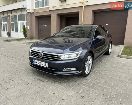Синий Фольксваген Пассат, объемом двигателя 1.8 л и пробегом 270 тыс. км за 15900 $, фото 1 на Automoto.ua