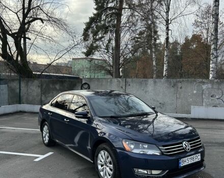 Синий Фольксваген Пассат, объемом двигателя 1.8 л и пробегом 238 тыс. км за 8000 $, фото 2 на Automoto.ua