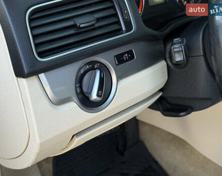 Синий Фольксваген Пассат, объемом двигателя 1.8 л и пробегом 229 тыс. км за 7999 $, фото 36 на Automoto.ua