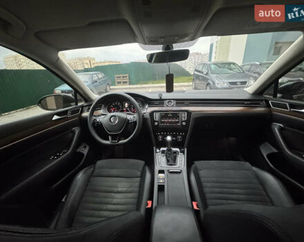 Синий Фольксваген Пассат, объемом двигателя 1.8 л и пробегом 270 тыс. км за 15900 $, фото 11 на Automoto.ua