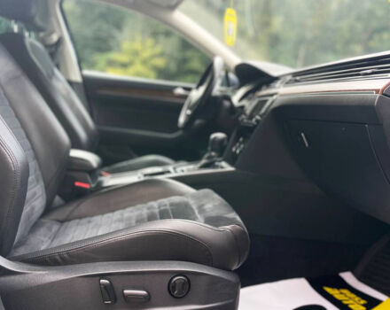 Синий Фольксваген Пассат, объемом двигателя 1.8 л и пробегом 237 тыс. км за 15600 $, фото 10 на Automoto.ua