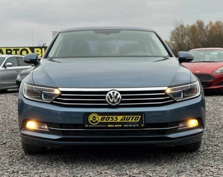 Синий Фольксваген Пассат, объемом двигателя 1.8 л и пробегом 149 тыс. км за 345 $, фото 1 на Automoto.ua