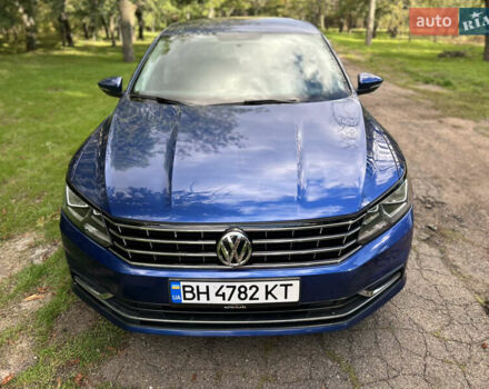 Синій Фольксваген Пассат, об'ємом двигуна 1.8 л та пробігом 112 тис. км за 12400 $, фото 4 на Automoto.ua