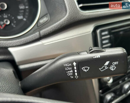 Синій Фольксваген Пассат, об'ємом двигуна 1.8 л та пробігом 112 тис. км за 12400 $, фото 36 на Automoto.ua