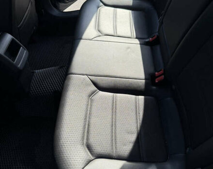 Синий Фольксваген Пассат, объемом двигателя 1.78 л и пробегом 132 тыс. км за 9700 $, фото 10 на Automoto.ua