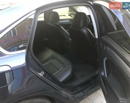 Синий Фольксваген Пассат, объемом двигателя 1.8 л и пробегом 150 тыс. км за 10500 $, фото 2 на Automoto.ua