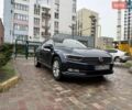Синий Фольксваген Пассат, объемом двигателя 1.8 л и пробегом 298 тыс. км за 15000 $, фото 1 на Automoto.ua