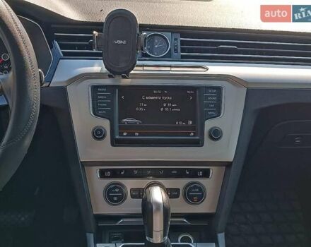 Синій Фольксваген Пассат, об'ємом двигуна 1.4 л та пробігом 96 тис. км за 17440 $, фото 19 на Automoto.ua