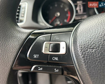 Синий Фольксваген Пассат, объемом двигателя 1.8 л и пробегом 112 тыс. км за 12400 $, фото 24 на Automoto.ua