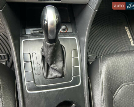 Синій Фольксваген Пассат, об'ємом двигуна 1.8 л та пробігом 112 тис. км за 12400 $, фото 32 на Automoto.ua