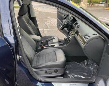 Синий Фольксваген Пассат, объемом двигателя 2 л и пробегом 79 тыс. км за 8000 $, фото 9 на Automoto.ua