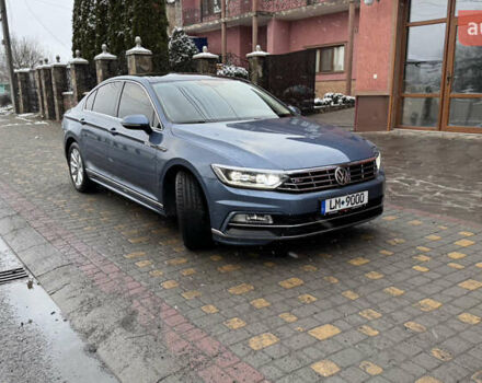Синій Фольксваген Пассат, об'ємом двигуна 1.6 л та пробігом 225 тис. км за 16900 $, фото 94 на Automoto.ua