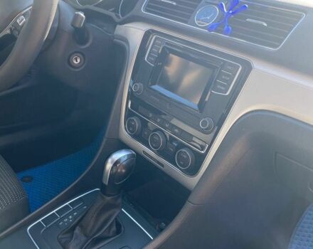 Синий Фольксваген Пассат, объемом двигателя 1.8 л и пробегом 88 тыс. км за 12000 $, фото 5 на Automoto.ua