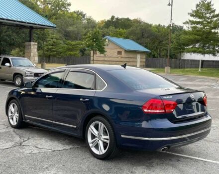 Синий Фольксваген Пассат, объемом двигателя 2 л и пробегом 79 тыс. км за 8000 $, фото 4 на Automoto.ua