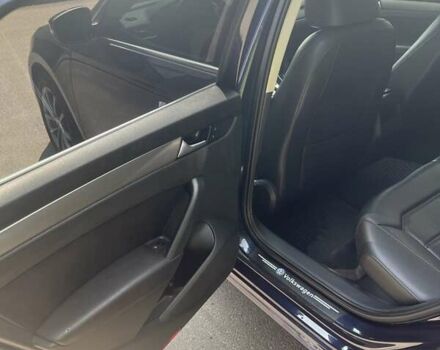 Синій Фольксваген Пассат, об'ємом двигуна 1.8 л та пробігом 118 тис. км за 14000 $, фото 4 на Automoto.ua