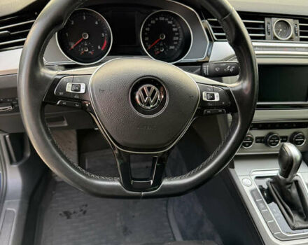 Синий Фольксваген Пассат, объемом двигателя 1.97 л и пробегом 266 тыс. км за 14700 $, фото 27 на Automoto.ua