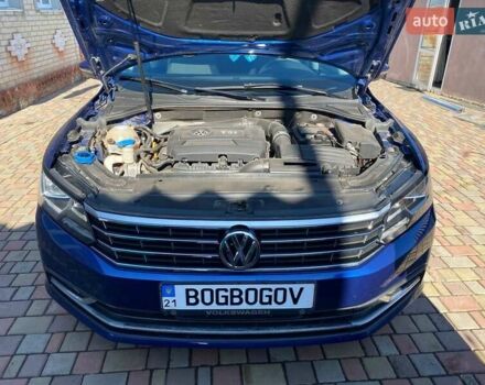 Синий Фольксваген Пассат, объемом двигателя 1.8 л и пробегом 90 тыс. км за 11800 $, фото 1 на Automoto.ua